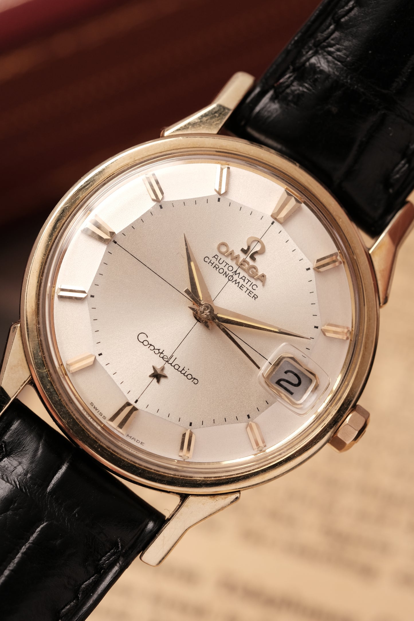 1963 OMEGA CONSTELLATION PIE PAN DOG LEG Cross Hair Dial AUTOMATIC CHRONOMETER REF. 168.005