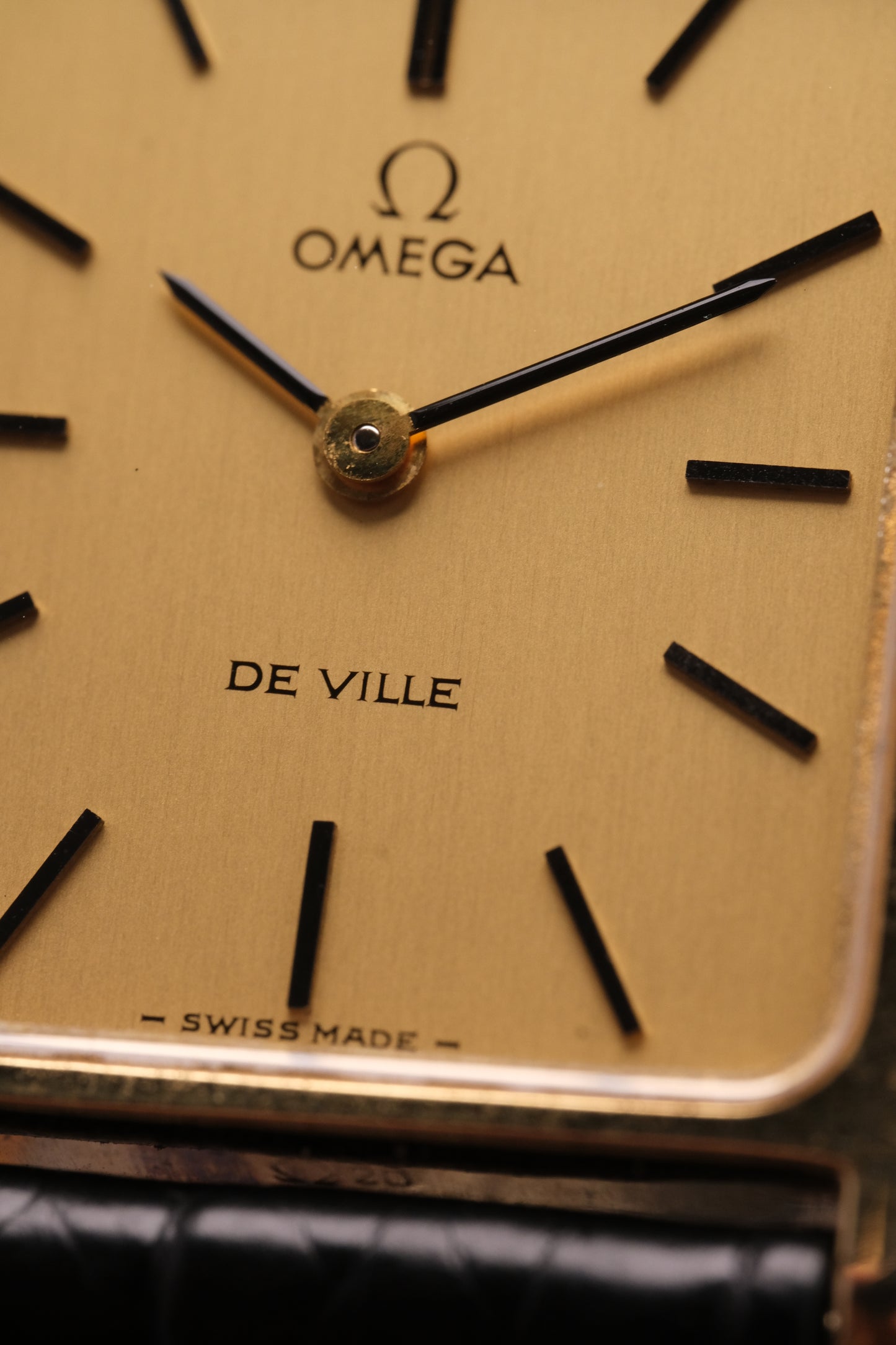 Vintage Tank OMEGA DE VILLE REF. 511.0404