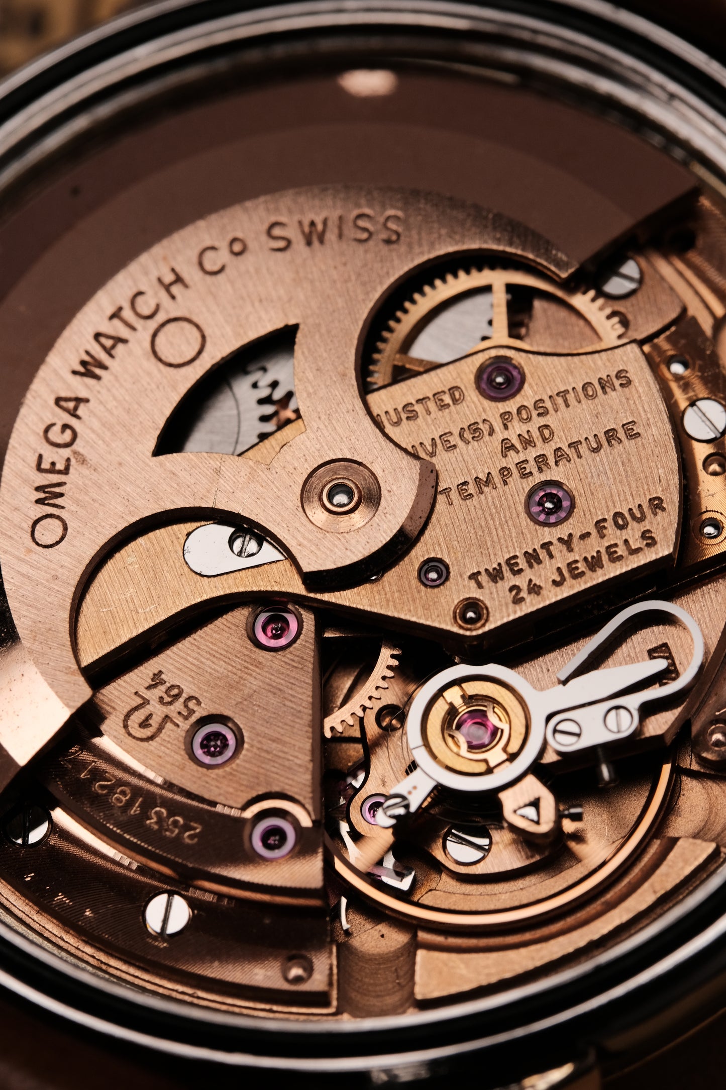 1967 OMEGA CONSTELLATION PIE PAN DOG LEG Cross Hair Dial AUTOMATIC CHRONOMETER REF. 168.005