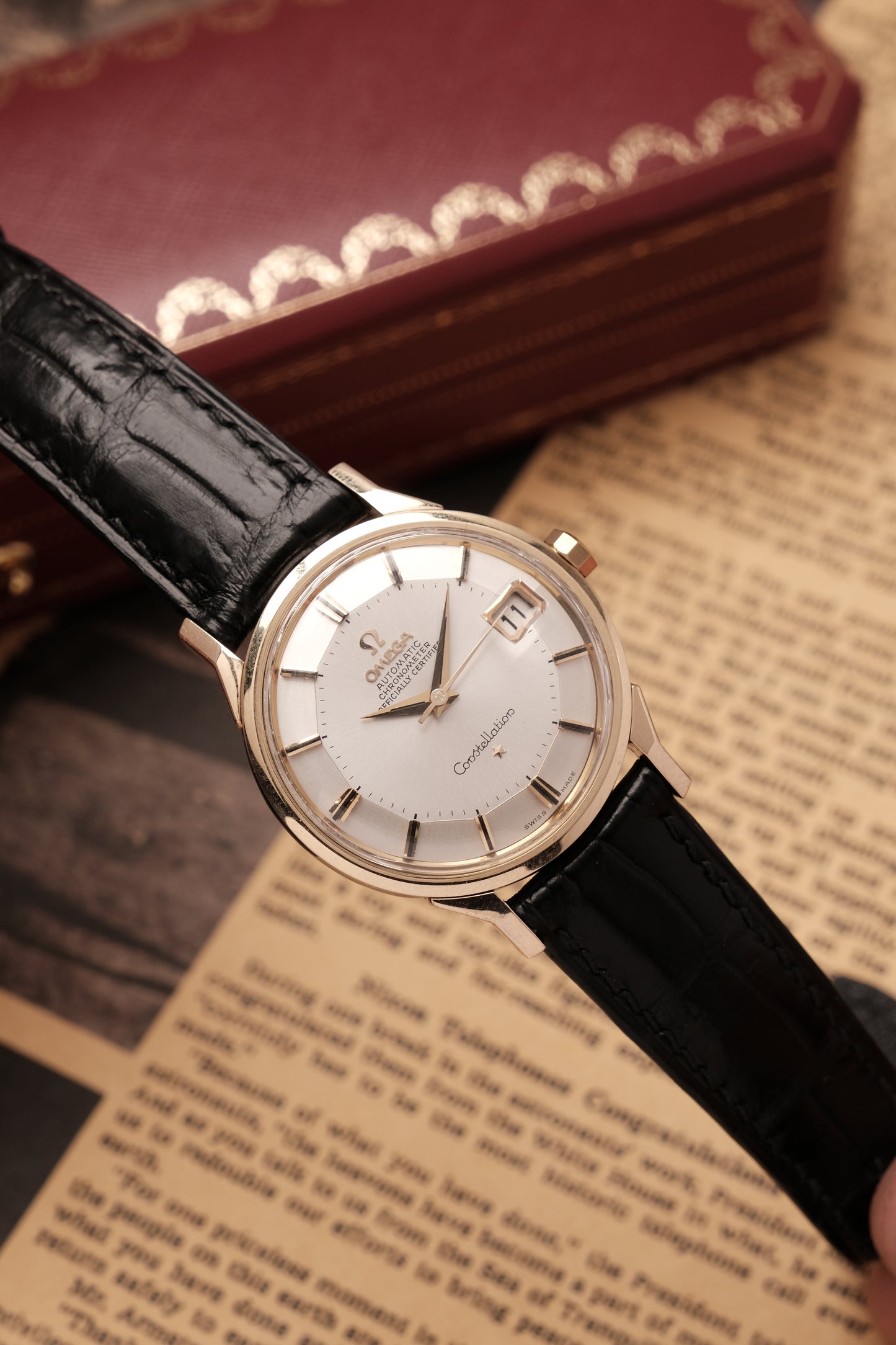 1959 OMEGA CONSTELLATION PIE PAN DOG LEG White Dial AUTOMATIC CHRONOMETER REF. 168.005 ( Black Strap)