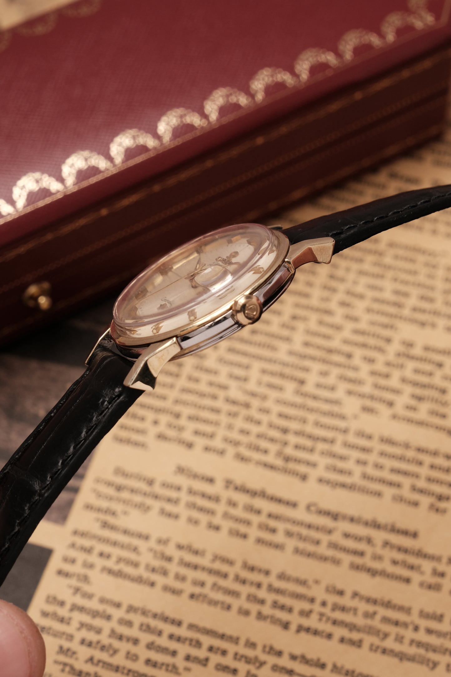 1963 OMEGA CONSTELLATION PIE PAN DOG LEG Cross Hair Dial AUTOMATIC CHRONOMETER REF. 168.005