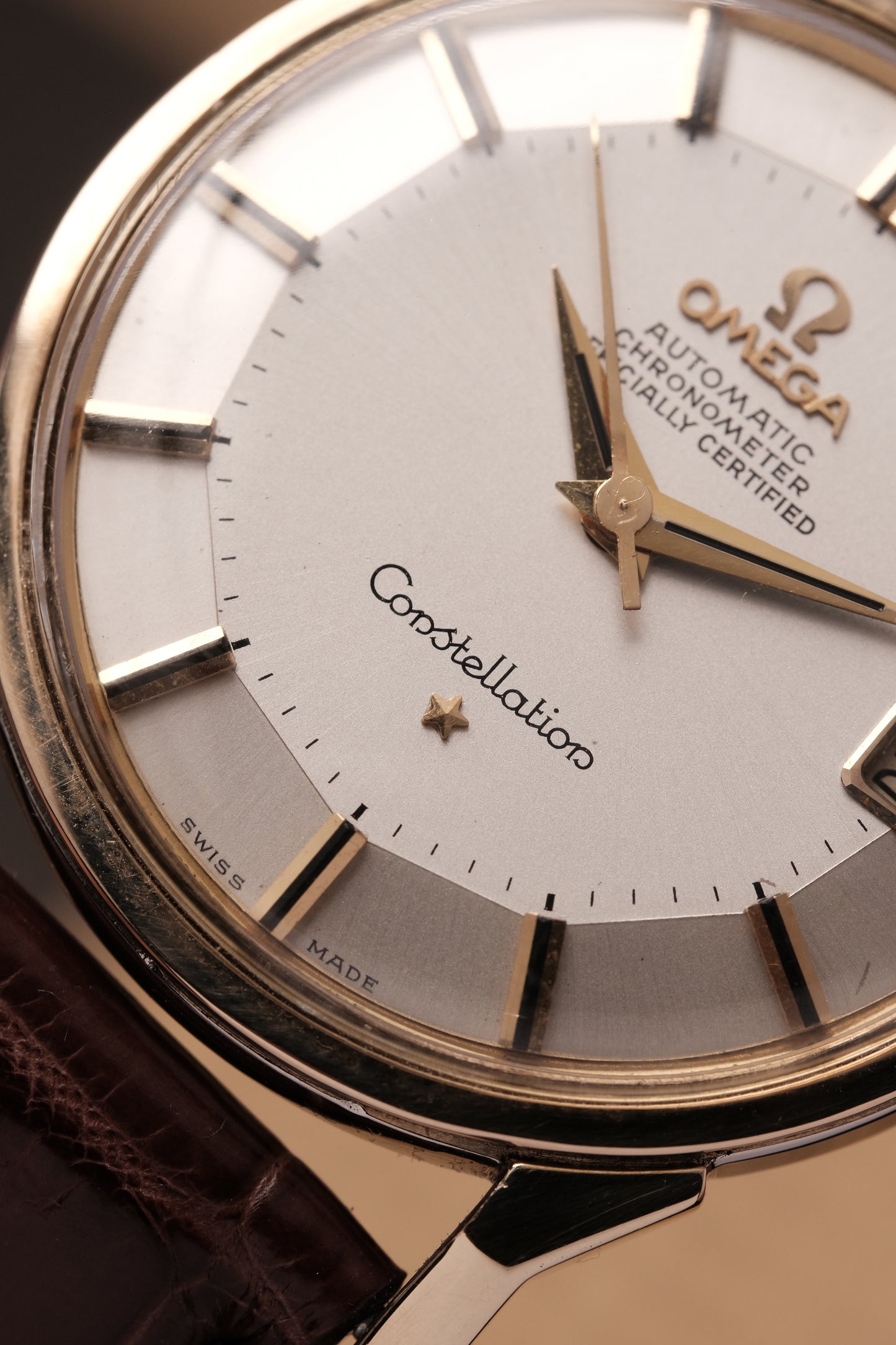 1966 OMEGA CONSTELLATION PIE PAN DOG LEG White Dial AUTOMATIC CHRONOMETER REF. 168.005