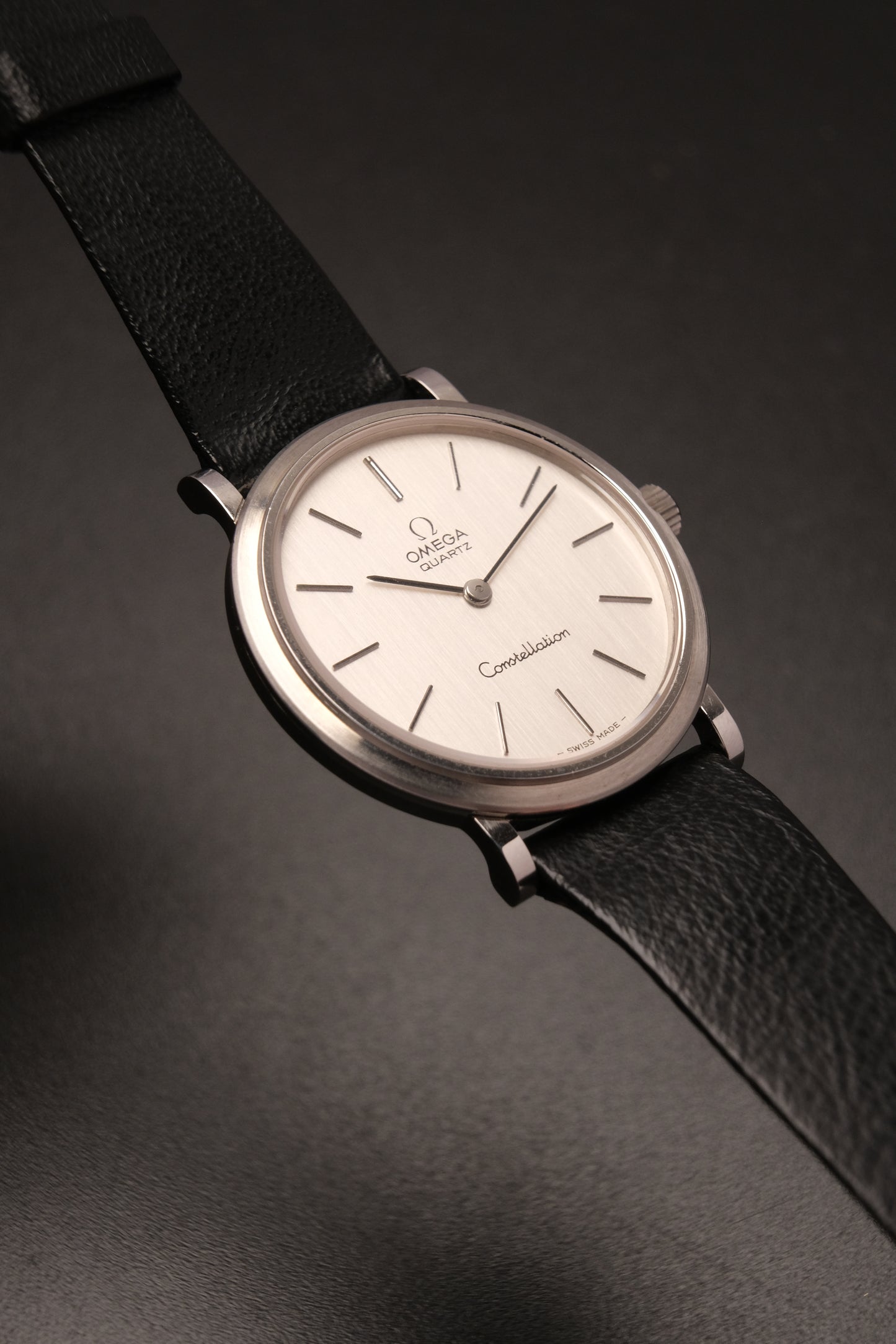 1976 OMEGA CONSTELLATION MENS VINTAGE QUARTZ - STAINLESS STEEL