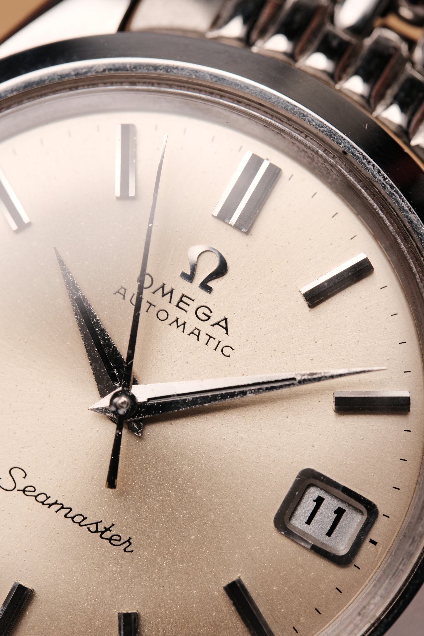 1969 Vintage Omega Seamaster Chronometer Certified Automatic 166.010