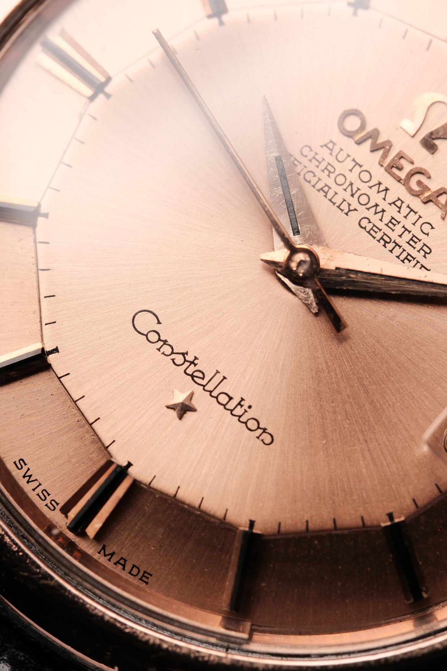 OMEGA CONSTELLATION PIE PAN Salmon Dial Rose Gold AUTOMATIC CHRONOMETER REF. 2943 3 SC