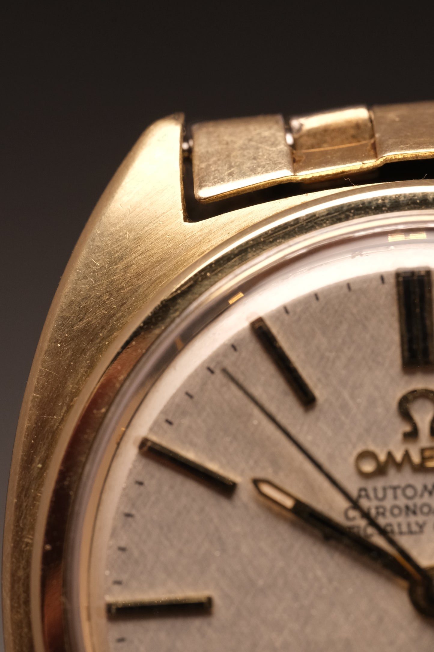 OMEGA Constellation C-shape Day-date Chronometer Linen White Dial  - 168.029