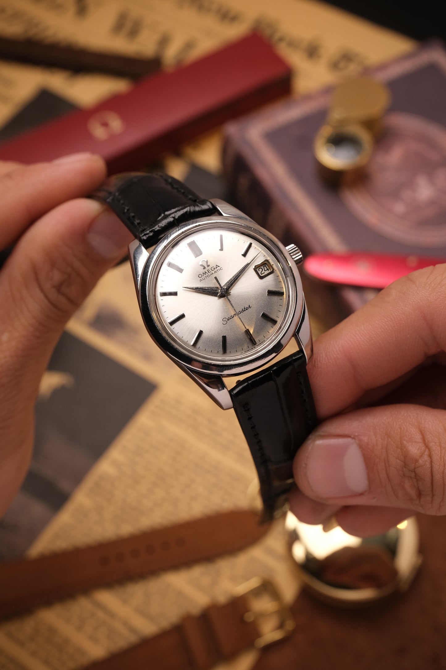 Vintage Omega Seamaster Automatic 166.010 (Black leather strap)