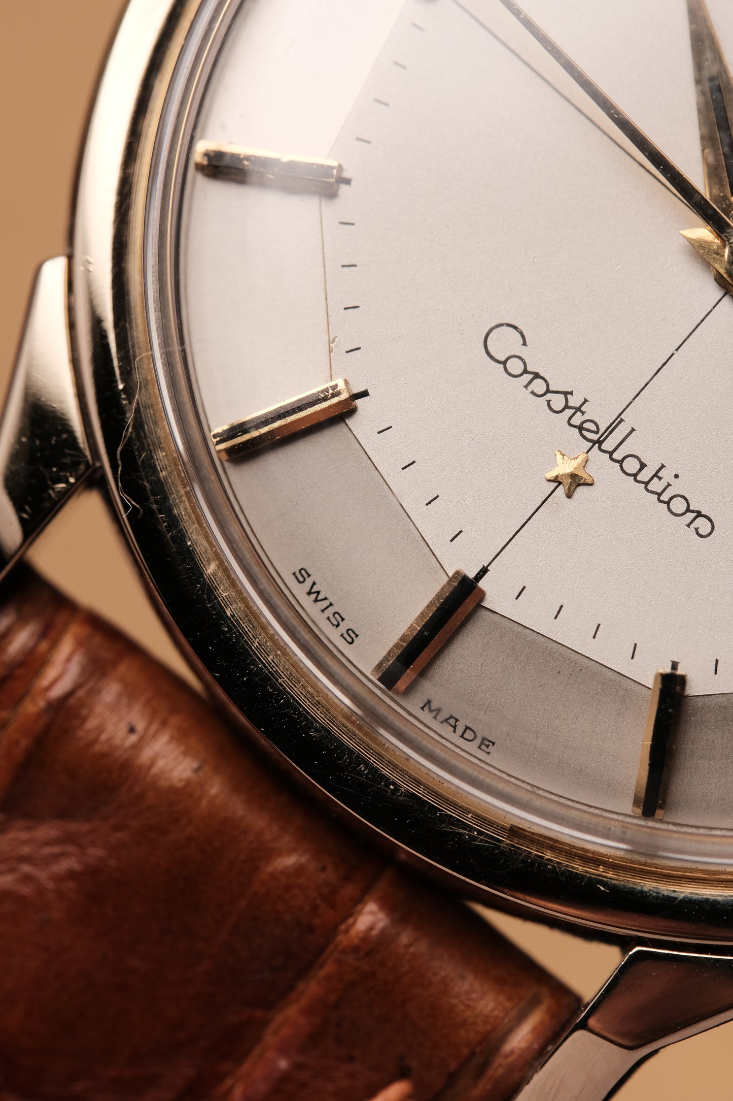 1967 OMEGA CONSTELLATION PIE PAN DOG LEG Cross Hair Dial AUTOMATIC CHRONOMETER REF. 168.005