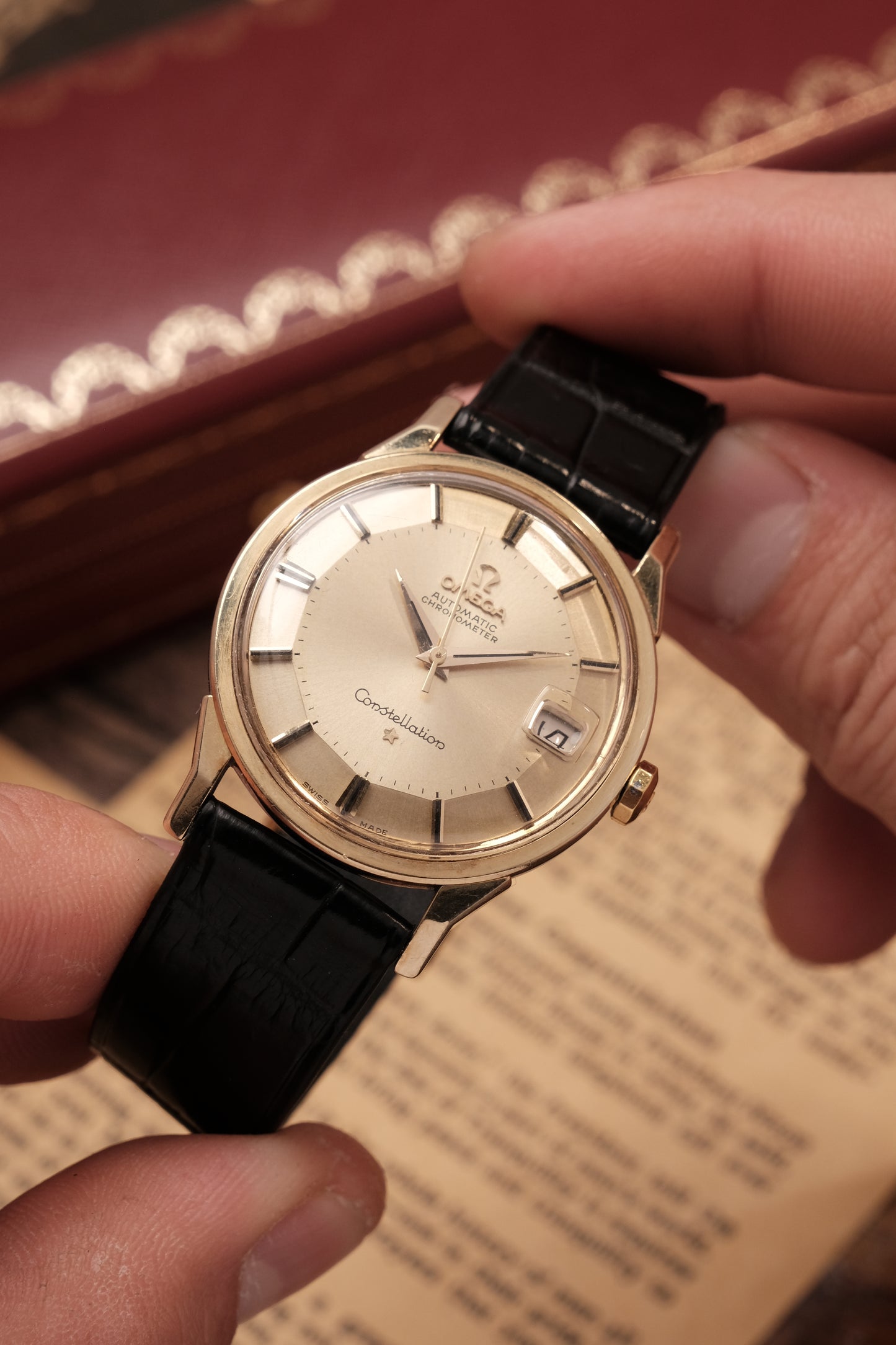 1962 OMEGA CONSTELLATION PIE PAN Champagne Dial CHRONOMETER REF 14902-62 or 168.005