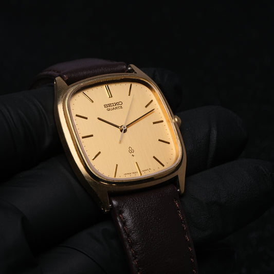 Seiko Quartz Men's Watch 30mm Gold Vintage Nice Condition Wrist Watch