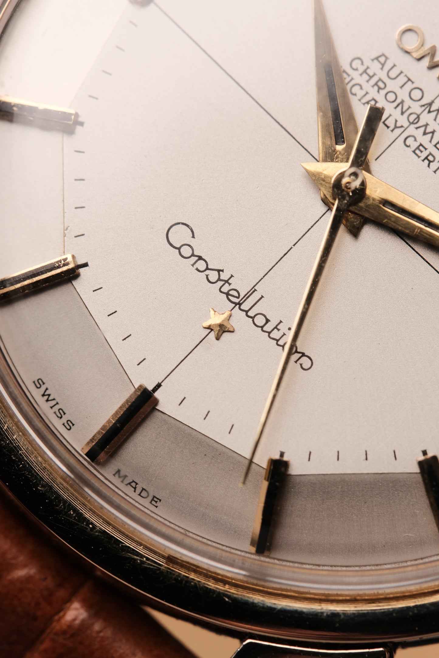 1967 OMEGA CONSTELLATION PIE PAN DOG LEG Cross Hair Dial AUTOMATIC CHRONOMETER REF. 168.005