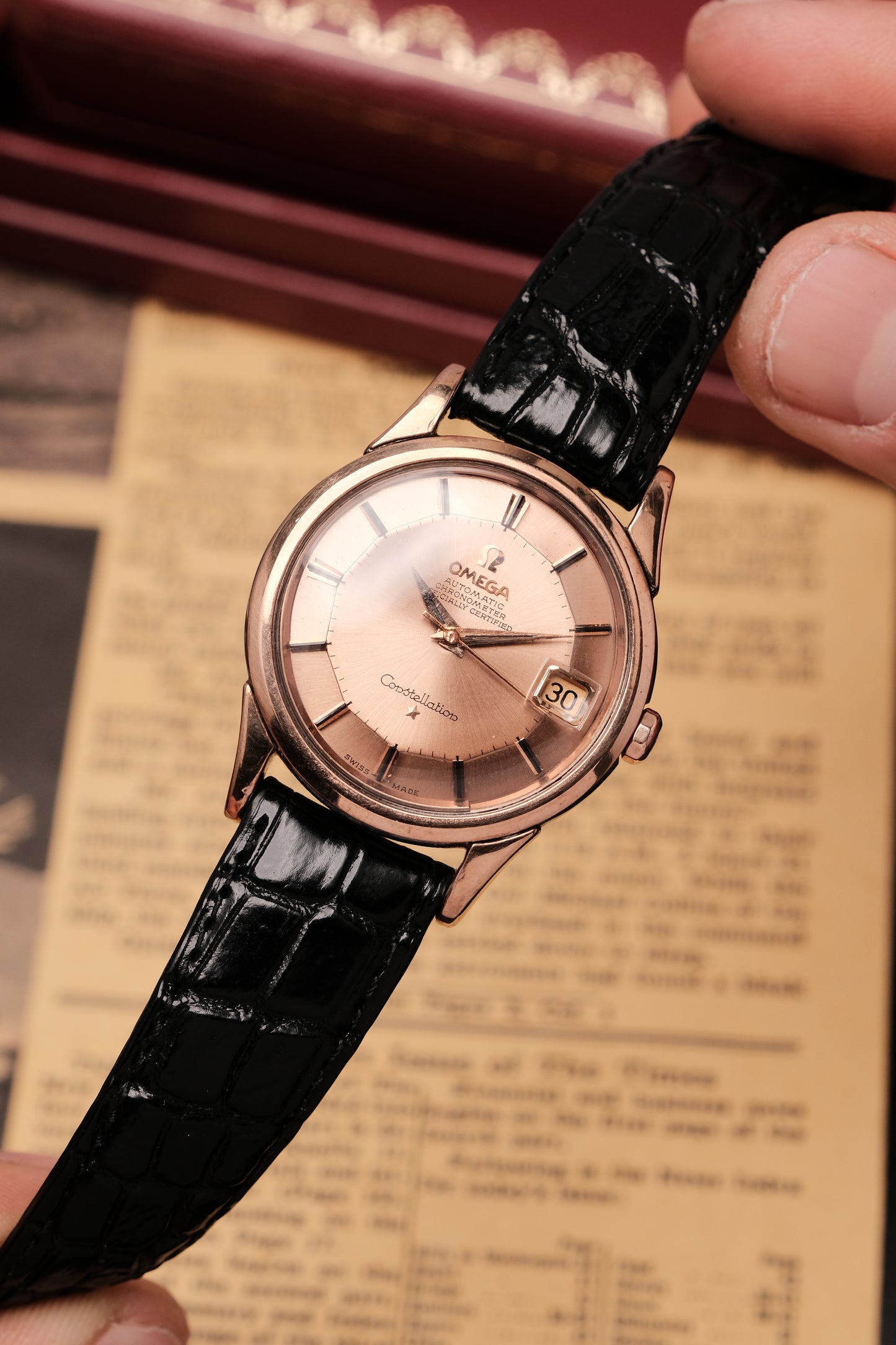 OMEGA CONSTELLATION PIE PAN Salmon Dial Rose Gold AUTOMATIC CHRONOMETER REF. 2943 3 SC