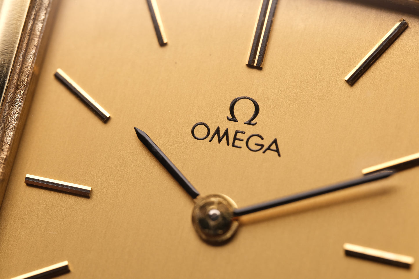 Vintage Tank OMEGA DE VILLE REF. 111.784