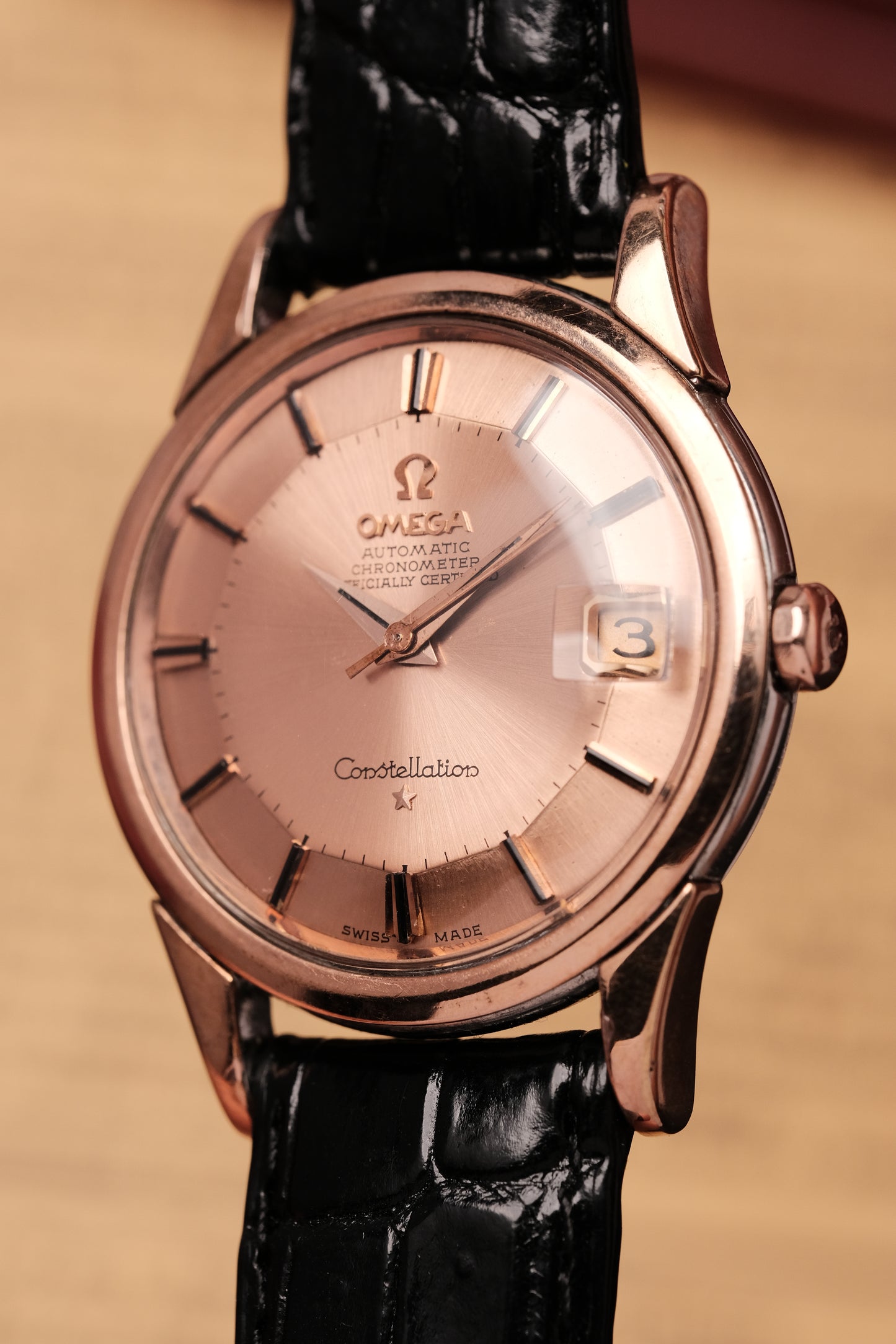 OMEGA CONSTELLATION PIE PAN Salmon Dial Rose Gold AUTOMATIC CHRONOMETER REF. 2943 3 SC