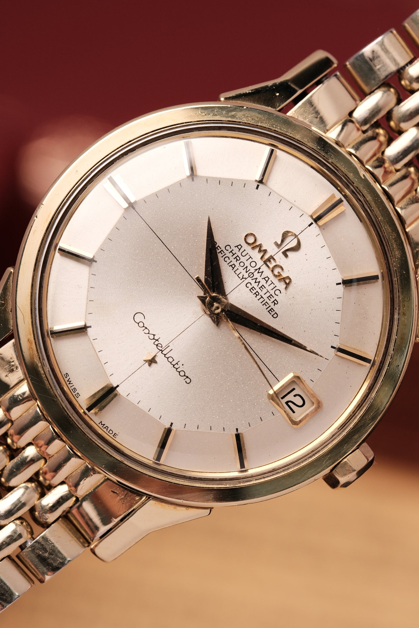 1966 OMEGA CONSTELLATION PIE PAN DOG LEG GOLD  CROSS HAIR DIAL AUTOMATIC CHRONOMETER REF. 14902-61 SC